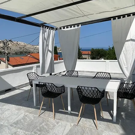 Maja Apartment Lopar